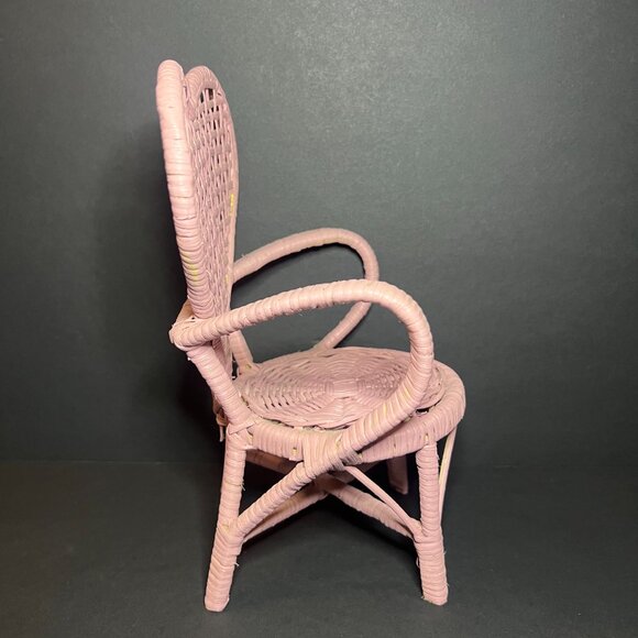 Vintage Rare Pink Rattan Wicker Shabby Heart Shaped Doll Chair Furniture 10" - Picture 6 of 8